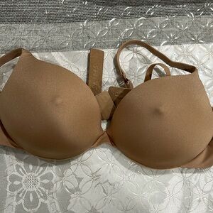 NWT SKIMS ULTIMATE APEX PISH UP BRA. 34A